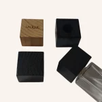 درب چوبی عطر و ادکلن مکعب لالیک مدل n443